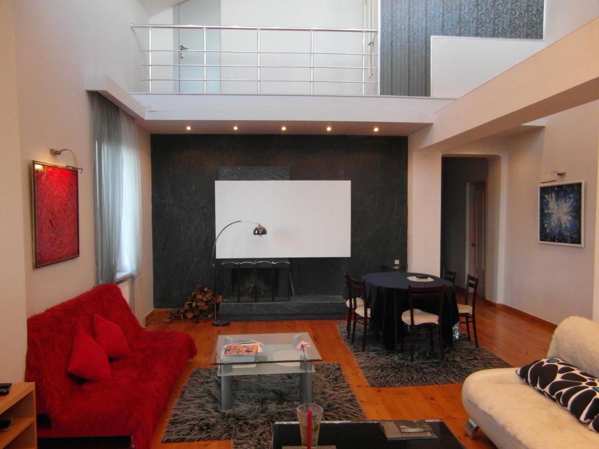 Гостевой дом Guest House Cosmos Тбилиси-15