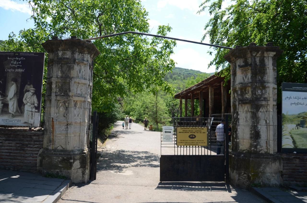 Гостевой дом Guest House Cosmos Тбилиси-35