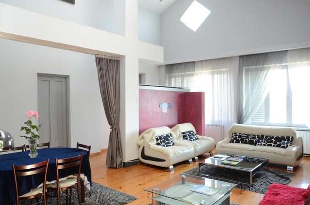 Гостевой дом Guest House Cosmos Тбилиси-48