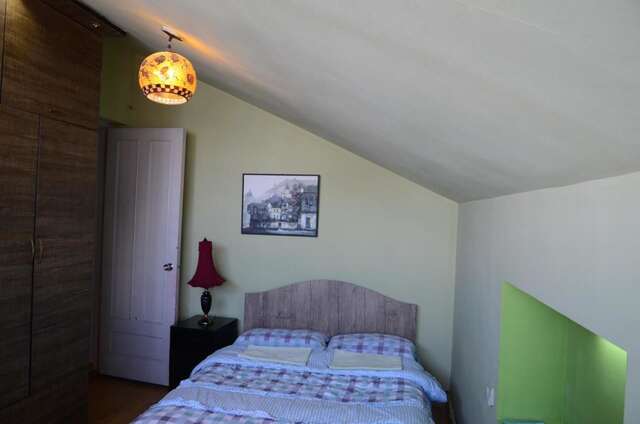 Гостевой дом Guest House Cosmos Тбилиси-10